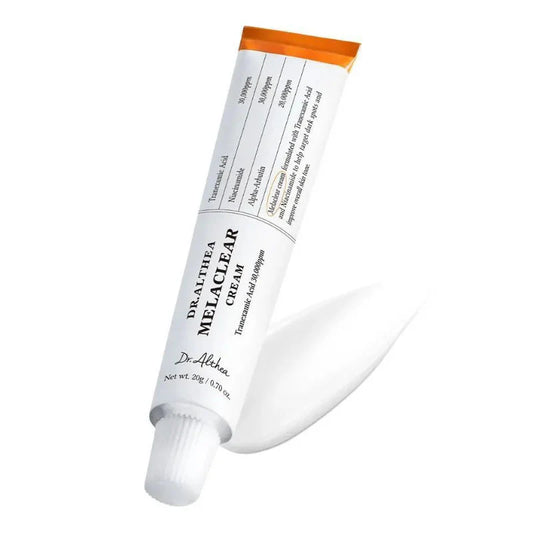 Dr. Althea MelaClear Cream - Tranexamic Acid Niacinamide Lifestyle Texture